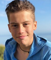 Ulysse mix 15 cute boys twinks 5f09577409981.jpg