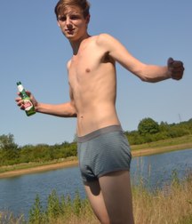 Hot Teens 5abdef3a23013.jpg