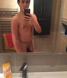 Hot teens 03 5bc23f4567778.jpg