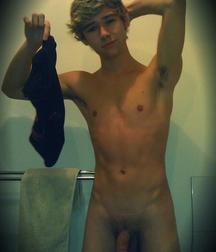 hot boys random 5a6b7061782de.jpg