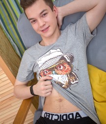 Adam 5a7decc17b9ca.jpg