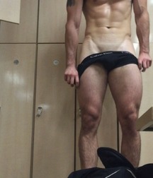 Selfies 5b2ff69fbcd8f.jpg