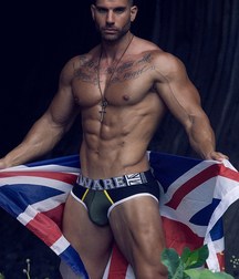 Gorgeous Boys  5b38e0e9c0742.jpg