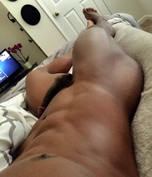 Beautiful Gorgeous Black Muscle Boy 5b624554a5123.jpg