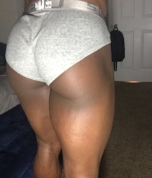 Beautiful Gorgeous Black Muscle Boy 5b624563298d8.jpg