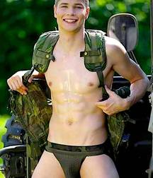 Collection of Sexy Boys 5b6432b9b27e6.jpg