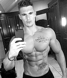 Ross Dickerson and Bonus GIF Muscle  5bba688e177ba.jpg
