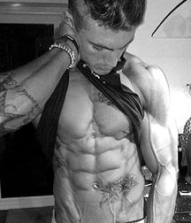 Ross Dickerson and Bonus GIF Muscle  5bba68955ca06.jpg