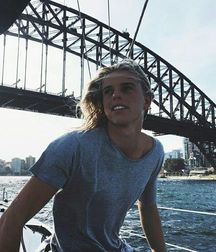Alex Hayes  5c0eb447cf56b.jpg