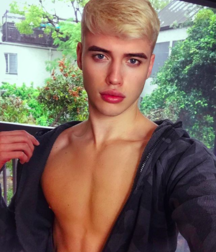 Lucas Dell 5c4d3b8b36e15.png