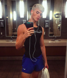 Lucas Dell 5c4d3c28b66f9.png