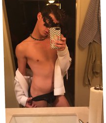 Nicolas 5ab5739abe809.jpg