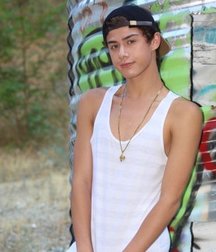 Nicolas 5ab573ed47a7d.jpg