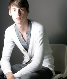 Elijah White 5abecba510d3b.jpg