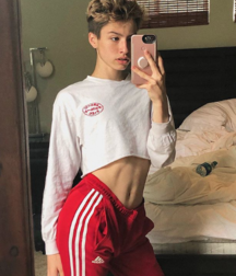 Tyler B 5b81925f8d17d.png
