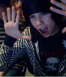 Cute Twinks 5b995e5a790bb.jpg