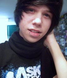 Cute Twinks 5b995e6ba435c.jpg