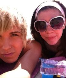 Cute Twinks 5b995e97b76bf.jpg