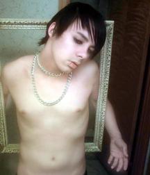 Lust  5b9962952be8d.jpg