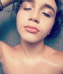 Makeup Boys 5d0ba8690004e.jpg