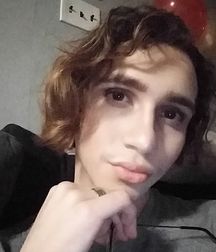 Makeup Boys 5d0ba8825c459.jpg