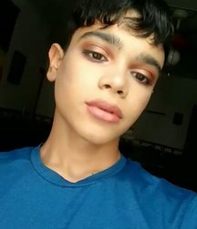 Makeup Boys 5d0ba88d2b772.jpg