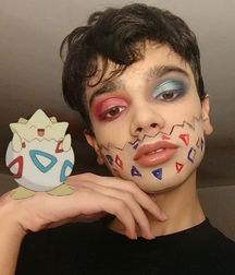 Makeup Boys 5d0ba894c6f9f.jpg