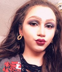 Makeup Boys 5d0ba8b37c503.jpg