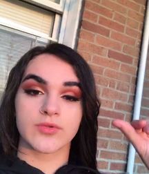 Makeup Boys 5d0ba8b841c99.jpg
