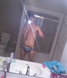 A Twink Wet Dream  5da891c4d3d2d.jpeg