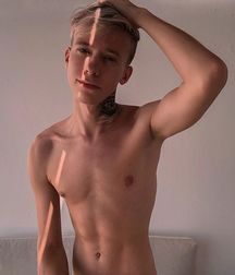 Pretties Twinks 5e5aacc614efb.jpg
