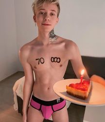 Pretties Twinks 5e5aacecb3eed.jpg