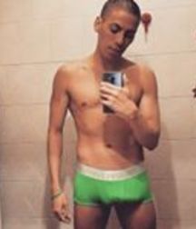 Pretties Twinks 5e5aad0367987.jpg