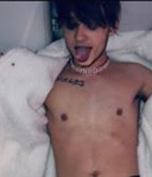 Pretties Twinks 5e5aad102bc45.jpg