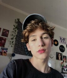Irresistible Boy Beauty 6199b8fc475dc.jpg