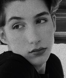 Irresistible Boy Beauty 6199b9187b1b1.jpg