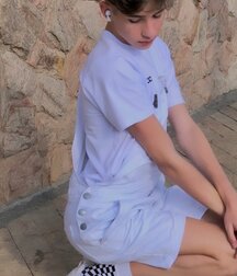 Irresistible Boy Beauty 6199b939d7716.jpg