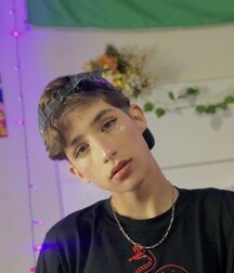 Irresistible Boy Beauty 6199b947c8673.jpg