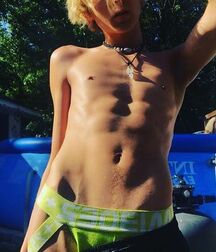 Skinny Twink with a Huge Dick Tube 61cc9e7b41e59.jpg