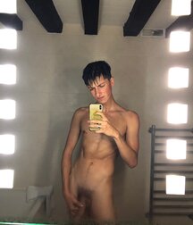 Young English Cream Twink Tube Celebrate 61ce0e66c4082.jpg