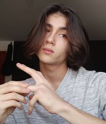 Mesmerizing twink tube 61cf362e0dbf9.jpg