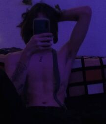 Mesmerizing twink tube 61cf363628a43.jpg