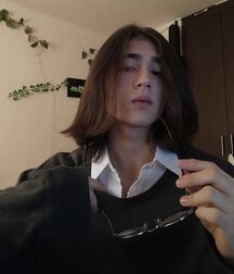 Mesmerizing twink tube 61cf36460f31a.jpg