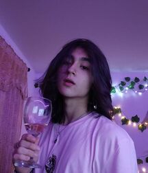Mesmerizing twink tube 61cf3651e18a5.jpg