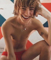 Lookers Breath Taking Boys Twink Tube 61da4a3f0f4a4.jpg