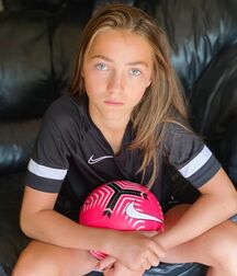 A Rare Beauty Indeed Twink Tube 6265a402c04b7.jpg