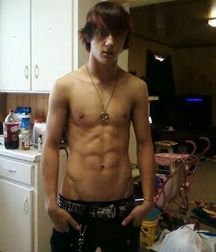 Shirtless 2 5a77311ca0d1a.jpg