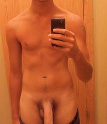 Sefies 5b0f0aee56134.jpg