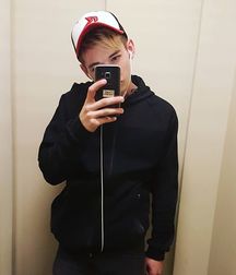 Cute boy 5b85bece3fd84.jpg