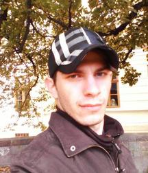 me 5be6100fc5d94.jpg